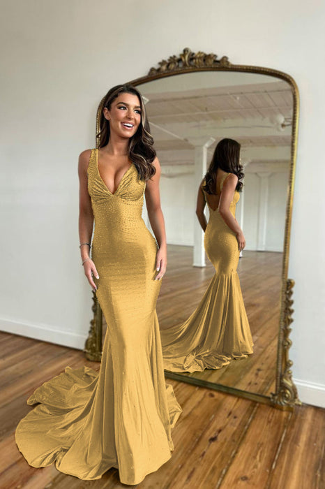 Green Mermaid Prom Dress V Neck Long with Beads