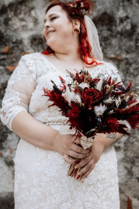 Half Sleeves Mermaid Wedding Dress Plus Size V-neck Tulle Lace Bridal Gown