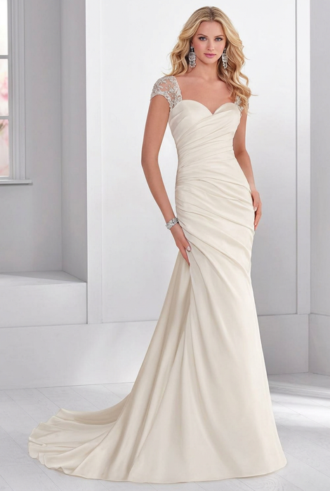 Ivory Simple Wedding Dress Lycra Spandex Sweetheart Neck Short Sleeves Beaded Mermaid Bridal Dresses