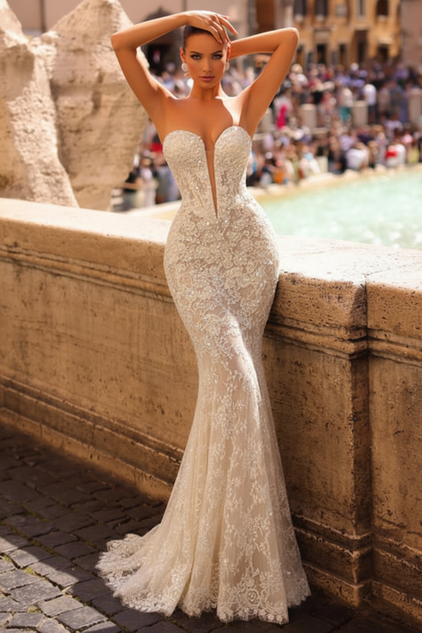 Ivory Sexy Sleeveless Deep V-Neck Mermaid Beaded Appliques Lace Prom Dress