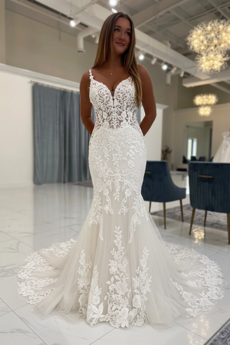 Ivory Spaghetti Straps White Mermaid Wedding Dress V neck Tulle Lace Bridal Gown wedding dresses
