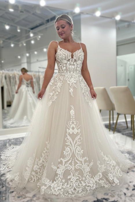 Ivory Sweetheart Spaghetti Straps Appliques Lace A-Line Wedding Dresses