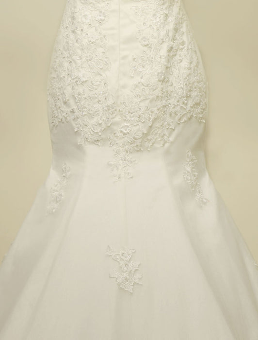 High Qulity Lace  Mermaid Wedding Dress Illusion Chaple Train Ivory Beading Bridal Gown