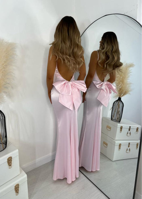 Light Pink Backless Long Sleeveless Halter Prom Dress Bridelily Light Pink Backless Long Sleeveless Halter Prom Dress Bridelily