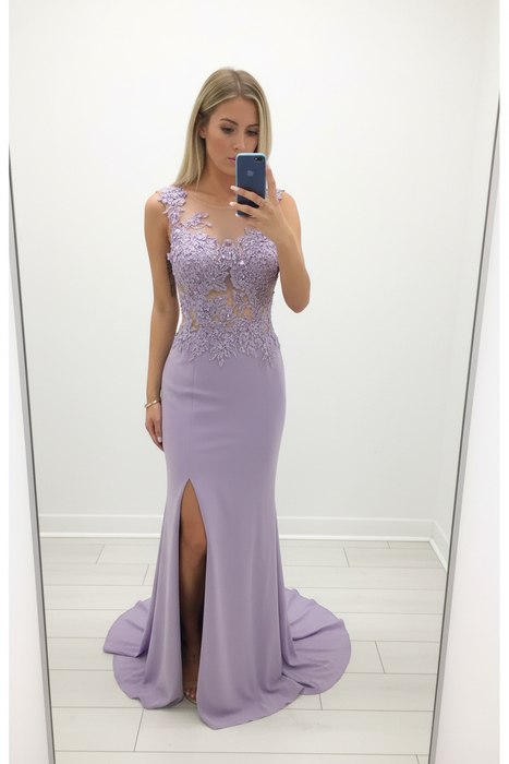 Lilac Sheath/Column Scoop Sleeveless Applique Chiffon Dresses - Prom Dresses