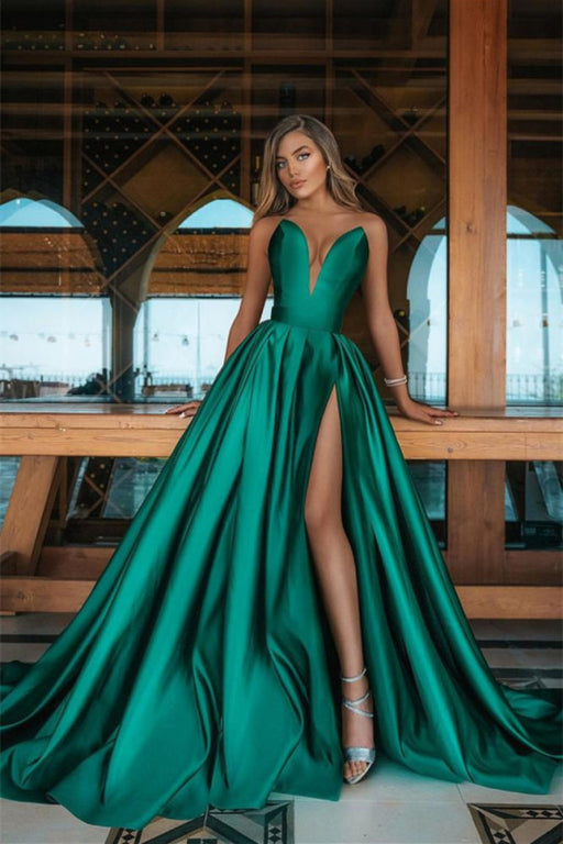 Long Emerald Green V-neck Prom Dress With Split