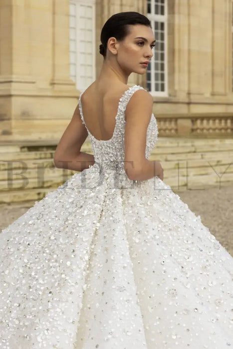 Luxury Square Neck Sequins Ball Gown Wedding Dress Sleeveless