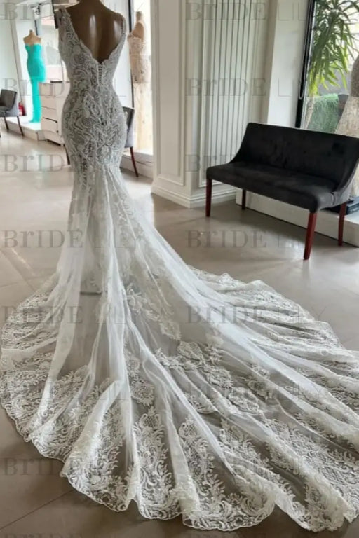 Mermaid Lace Sweetheart Wedding Dress V-neck Long Bridal Dress with Train - Wedding Dresses