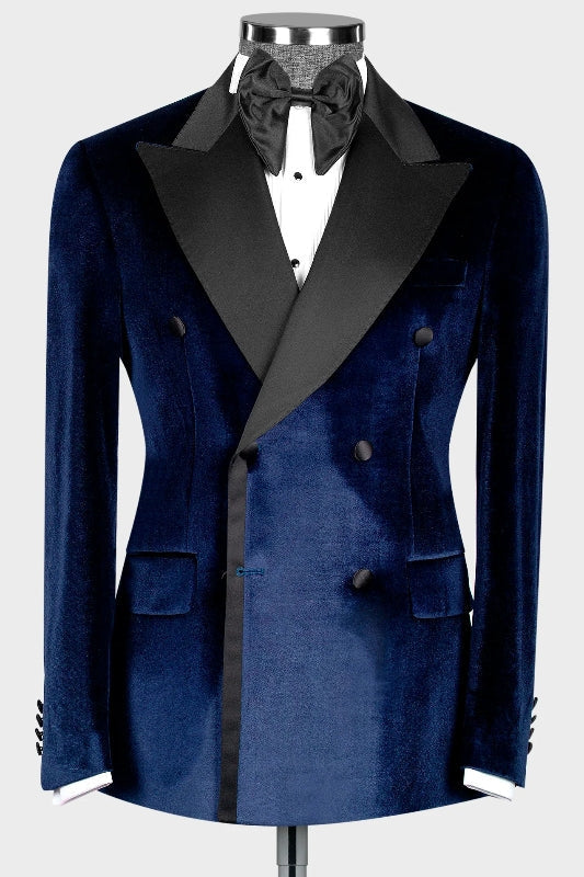 Red Velvet Double Breasted Peaked Lapel Prom Suits