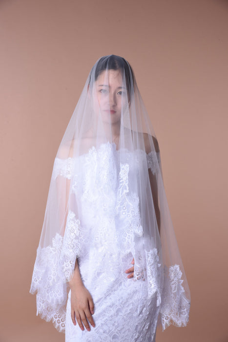 One Layer Wedding Veil with Lace Edge - Accessories