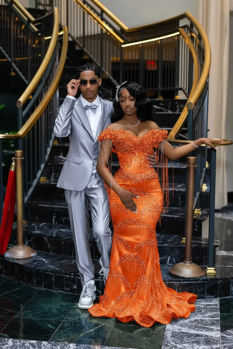 Orange Luxury Off-the-Shoulder Sequins Prom Dress Mermaid Beadings Evening Gown with Tassels