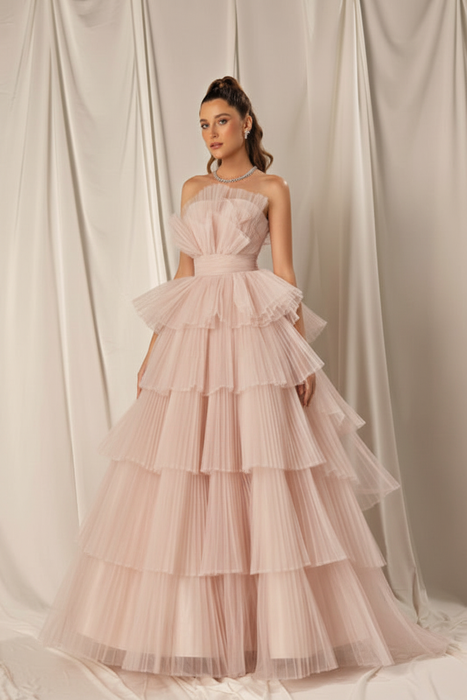 Pearl Pink Strapless Mermaid Evening Gown with Layers and Sleeveless Design
