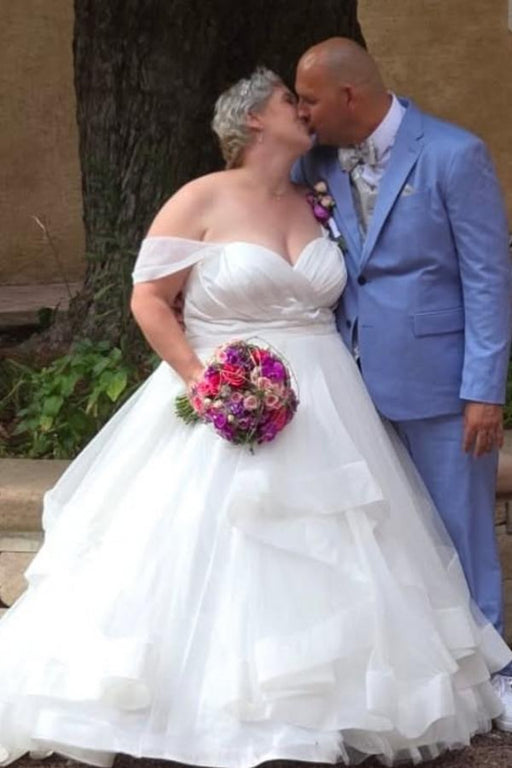 Plus Size Ball Gown Wedding Dresses Off-the-Shoulder