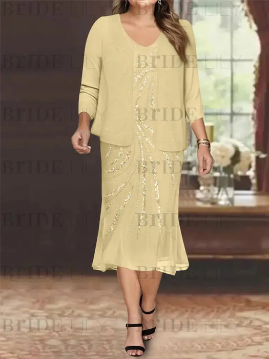 Champagne Plus Size V-Neck Chiffon Mother of the Bride Dress Set with Jacket and Sequins Knee-Length