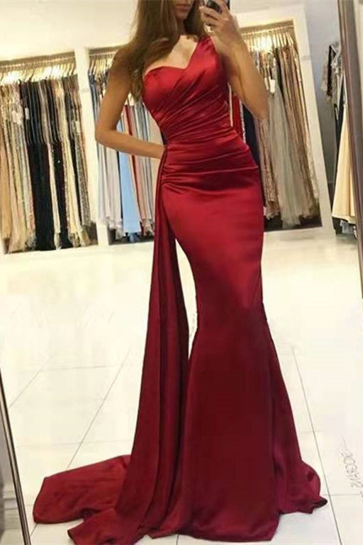 Ravishing Ruby One-Shoulder Mermaid Prom Gown Adorned with Cascading Ruffles