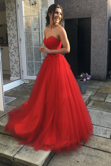 Red Sweetheart Neck Open Back Lace Long Prom Dresses