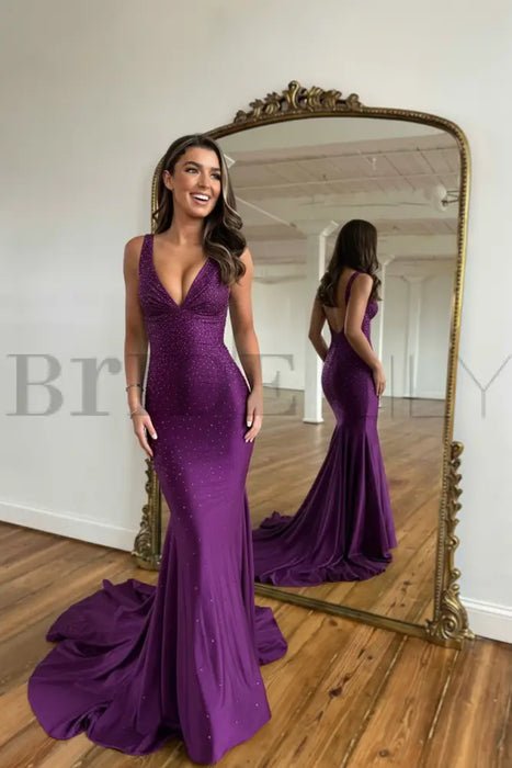Regency Mermaid Prom Dress V Neck Long with Beads
