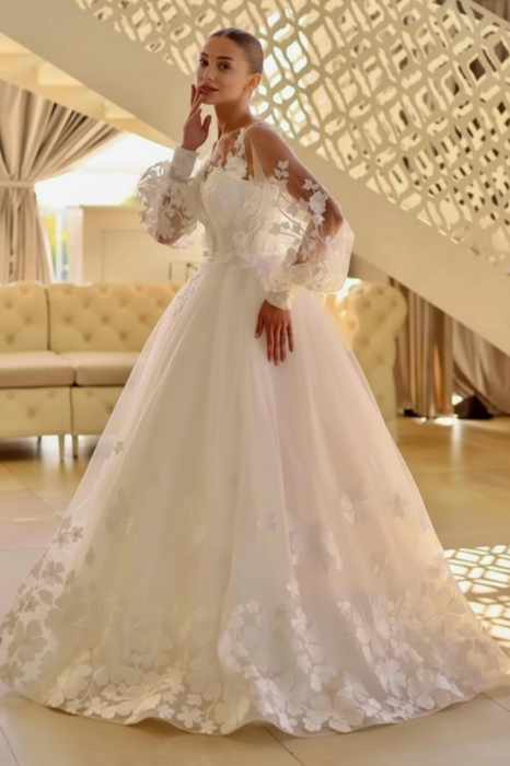 Romantic Lace Appliques Aline Wedding Dress Tulle Ivory with Long Sleeves
