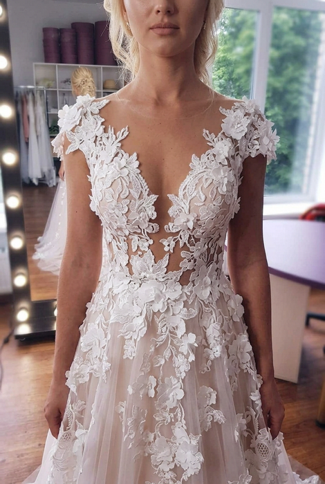Romantic Sleeveless Aline Wedding Dress 3D Floral Lace Tulle Bridal Dress - Wedding Dress