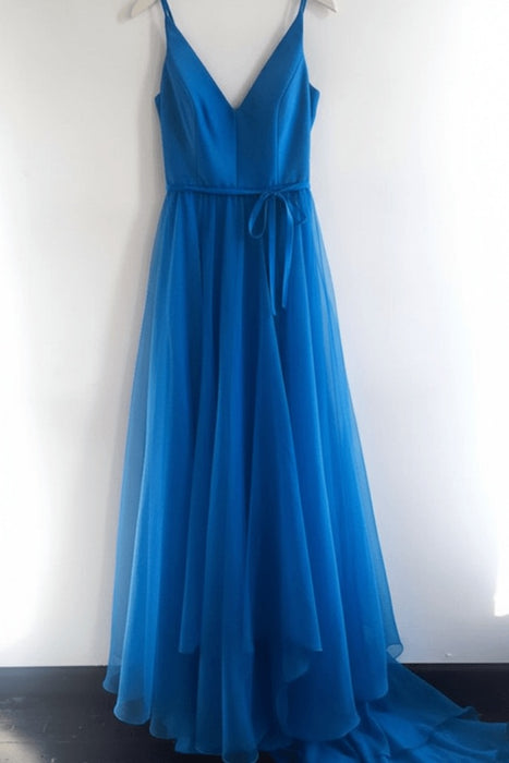 Royal Blue A Line V Neck Spaghetti Straps Tulle Prom Dresses