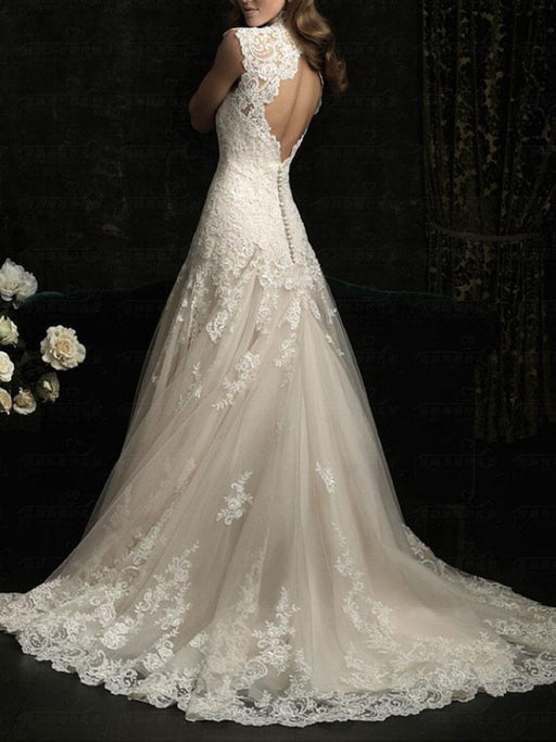 Simple Wedding Dress Lace V Neck Sleeveless floor length backless Tulle Bridal Gowns with Train