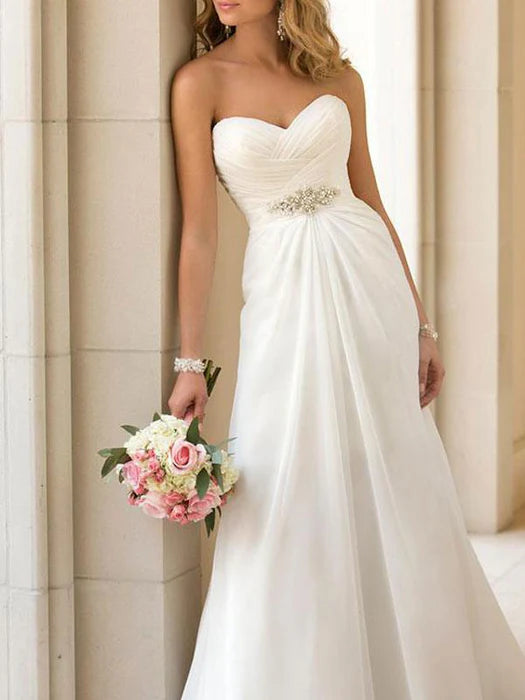 Unveiling the Charm of the Sweetheart Collar wedding Dress Bridelily brand makes you the most beautiful bride