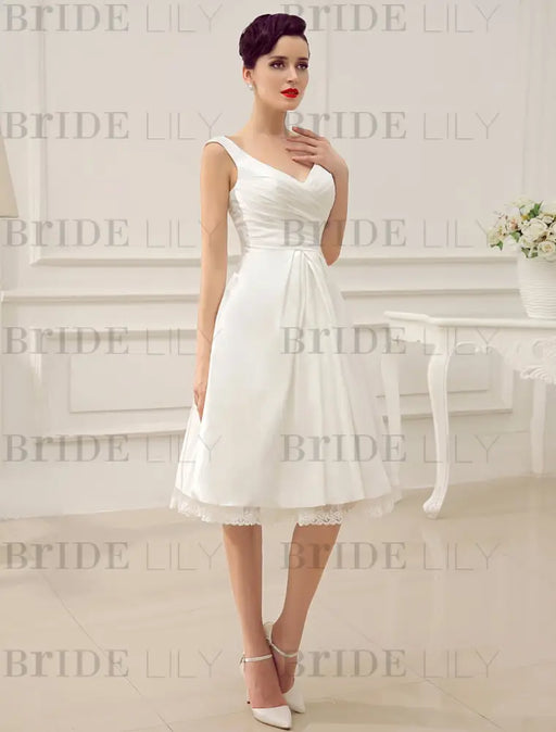 Ivory Knee-Length Backless Lace Bridal Dress-Bridelily Ivory Knee-Length Backless Lace Bridal Dress-Bridelily