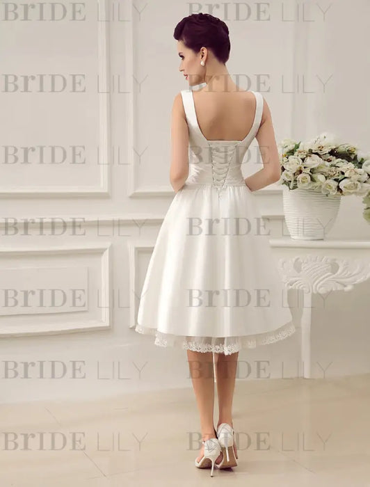 Ivory Knee-Length Backless Lace Bridal Dress-Bridelily Ivory Knee-Length Backless Lace Bridal Dress-Bridelily
