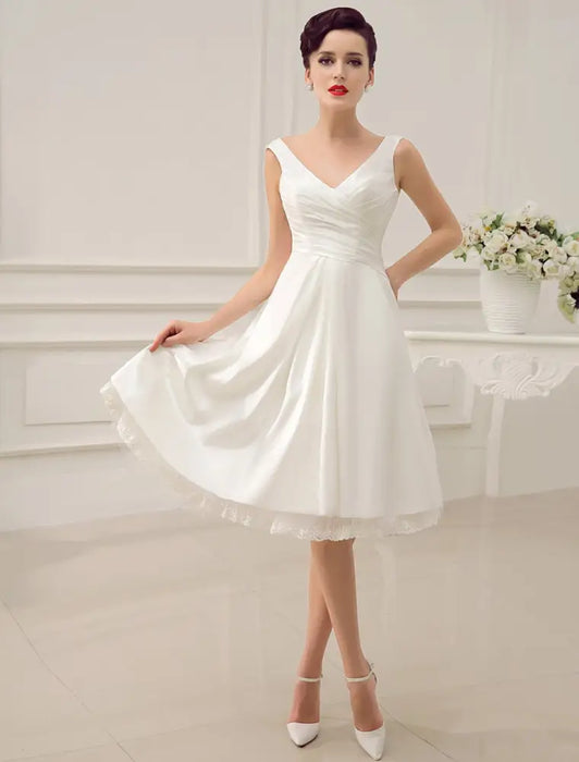 Ivory Knee-Length Backless Lace Bridal Dress-Bridelily Ivory Knee-Length Backless Lace Bridal Dress-Bridelily