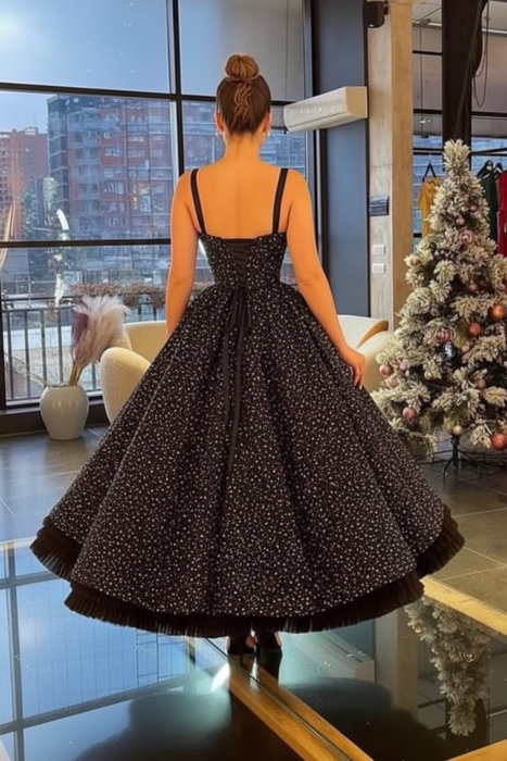 Spaghetti-Strap Sweetheart Ball Gown Prom Dress With Beads and Lace