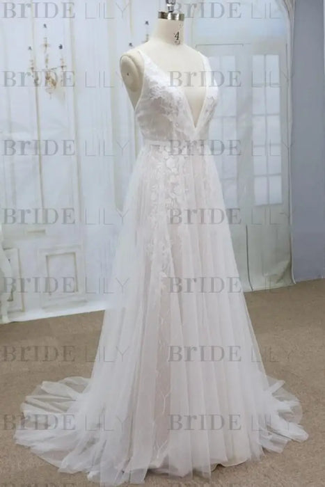 Spaghetti Strap V-neck Lace Tulle Wedding Dress - Wedding Dresses