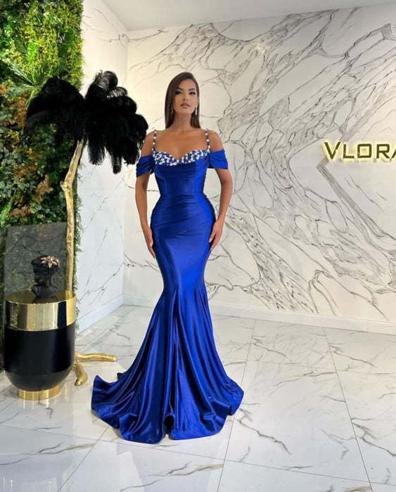 Spaghetti-Straps Sweetheart Mermaid Evening Dress with Sequins Online