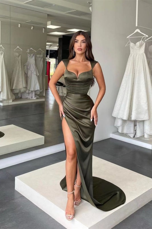 Sparkling Diamond Sweetheart Mermaid Prom Dress with Lace-Up Split Front Design main image 0