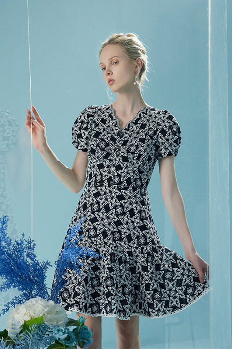 Stylish Bubble Sleeves Black Party Dress Floral Lace Dress - Dresses