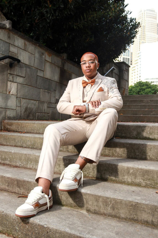 Stylish Champagne Two Piece Prom Suits One Button Peaked Lapel Men Suits