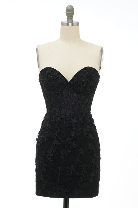 Black Lace Sweetheart Tight Short Homecoming Dress