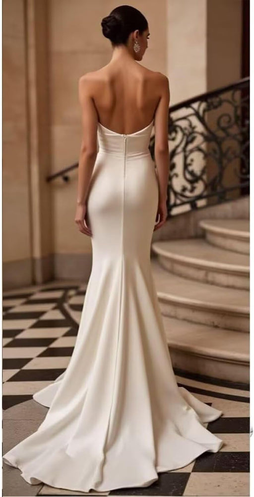 Sweetheart Mermaid Satin Wedding Dresses Long Sleeves Boho Beach Wedding Gown with Lace