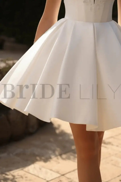 Sweetheart Short Aline Wedding Dress Sleeveless Satin Bridal Dress