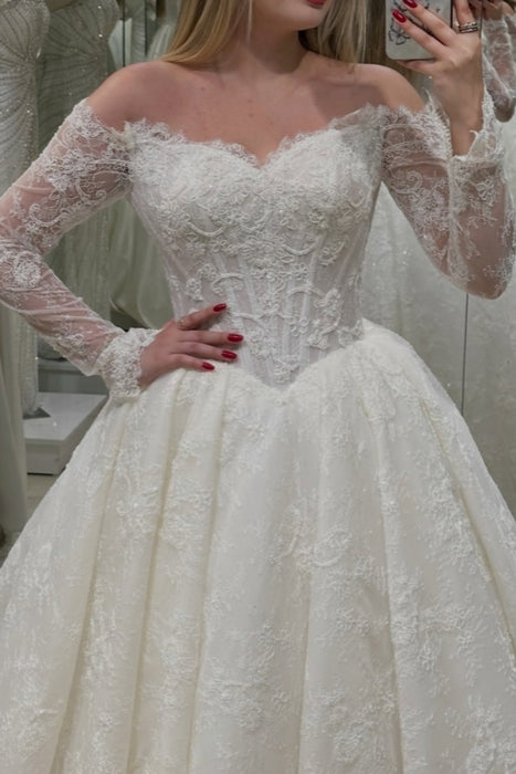 Sweetheart Corset Lace A-Line Wedding Dress with Long Sleeves
