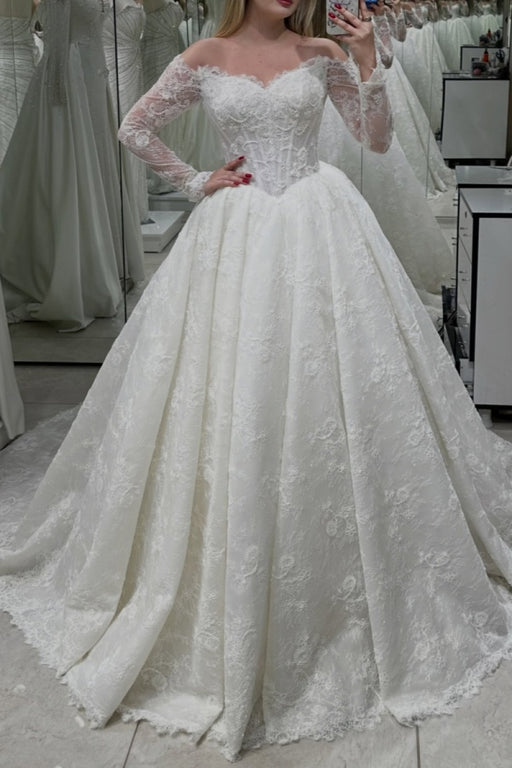 Sweetheart Corset Lace A-Line Wedding Dress with Long Sleeves