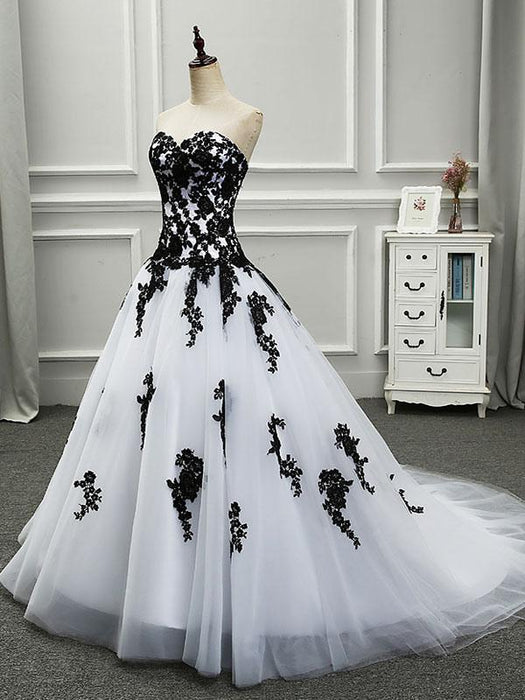 Black Wedding Dresses Tulle Princess Silhouette Sleeveless Low Rise Waist Lace Court Train Bridal Dress