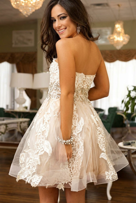 Tulle Sweetheart Sleeveless A-Line Short Homecoming Dresses