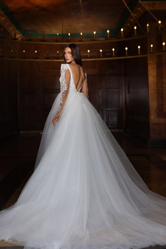 V Neck Satin Appliques Long Sleeve Beading Wedding Dress main image 0