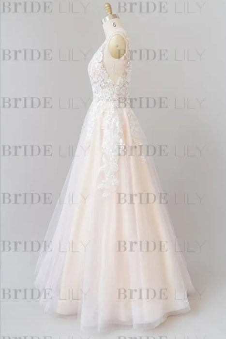 V-neck Appliques Tulle Floor length Wedding Dress - Wedding Dresses