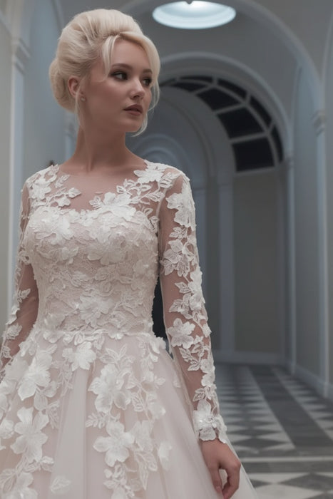 Elegant Tulle Aline Wedding Dress with Appliques Long Sleeves Tea Length Bridal Dress