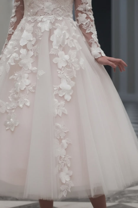 Elegant Tulle Aline Wedding Dress with Appliques Long Sleeves Tea Length Bridal Dress