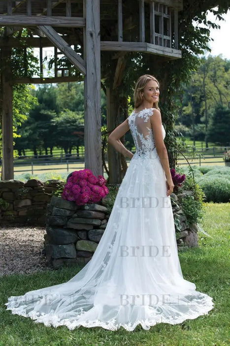 Vintage V Neck Sleeveless Tulle Appliqued Wedding Dress - Wedding Dresses