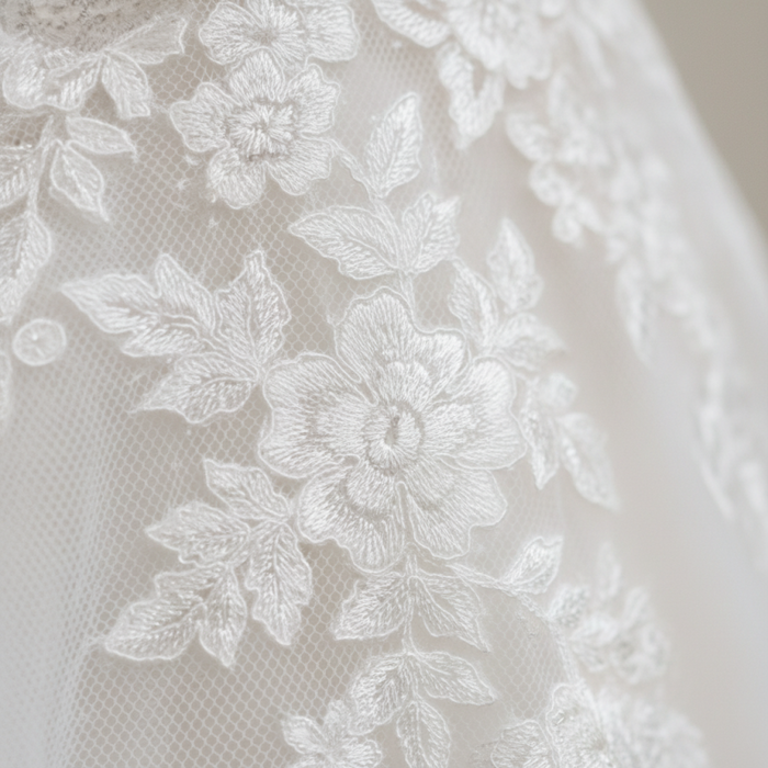 Vintage V Neck Sleeveless Tulle Appliqued Wedding Dress - Wedding Dresses