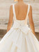 Vintage Wedding Dress With Train Halter Sleeveless Buttons Satin Fabric Traditional Dresses For Bride