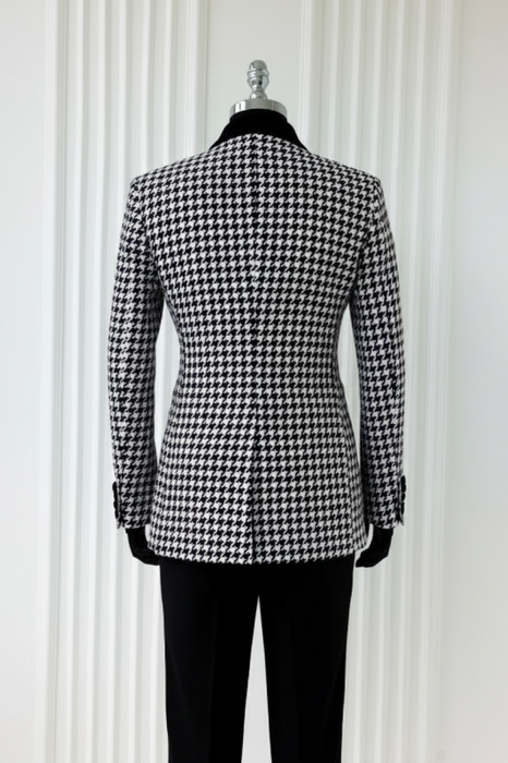 Cornelius Bespoke White Shawl Lapel Jacquard Wedding Suits For Men